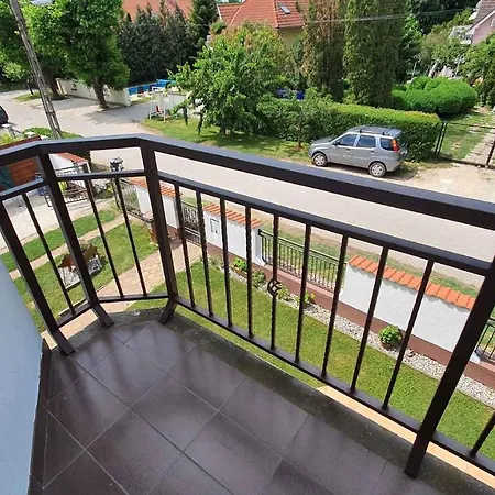 Апартаменты Two-bedroom Near 5 Шиофок