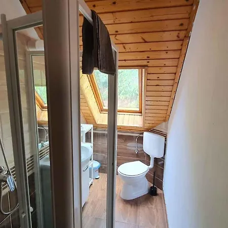 Appartamento Two-bedroom Near 5