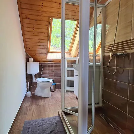 Appartamento Two-bedroom Near 5 *