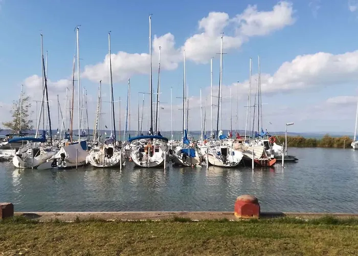Two-bedroom Near 5 * Siófok