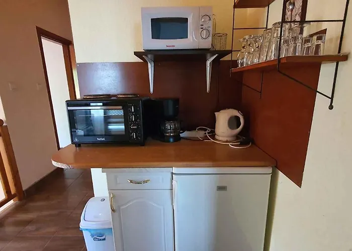 Apartment Two-bedroom Near 5